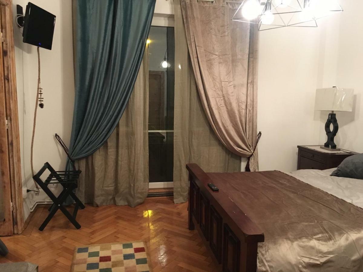 Vintage Apartment บูคาเรสต์ ภายนอก รูปภาพ